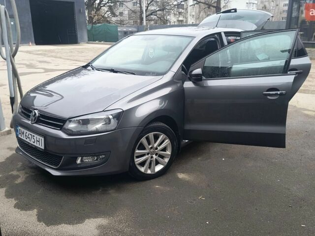 Фольксваген Поло, объемом двигателя 1.2 л и пробегом 255 тыс. км за 5600 $, фото 1 на Automoto.ua