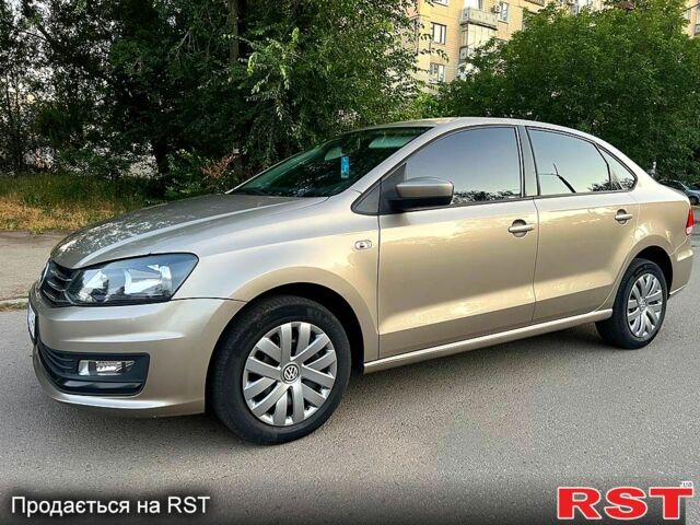 Фольксваген Поло, объемом двигателя 1.6 л и пробегом 67 тыс. км за 10500 $, фото 1 на Automoto.ua