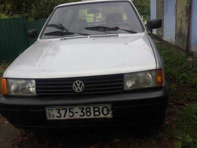 Серый Фольксваген Поло, объемом двигателя 1.3 л и пробегом 190 тыс. км за 850 $, фото 1 на Automoto.ua