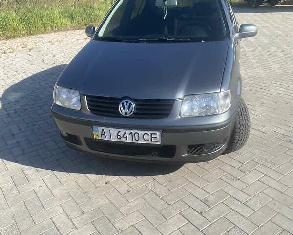 Серый Фольксваген Поло, объемом двигателя 1.4 л и пробегом 108 тыс. км за 3700 $, фото 1 на Automoto.ua