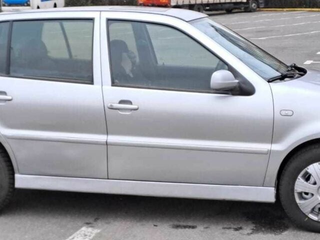 Серый Фольксваген Поло, объемом двигателя 1.4 л и пробегом 202 тыс. км за 4000 $, фото 1 на Automoto.ua