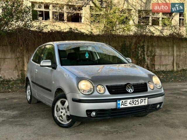 Сірий Фольксваген Поло, об'ємом двигуна 1.2 л та пробігом 167 тис. км за 1999 $, фото 1 на Automoto.ua