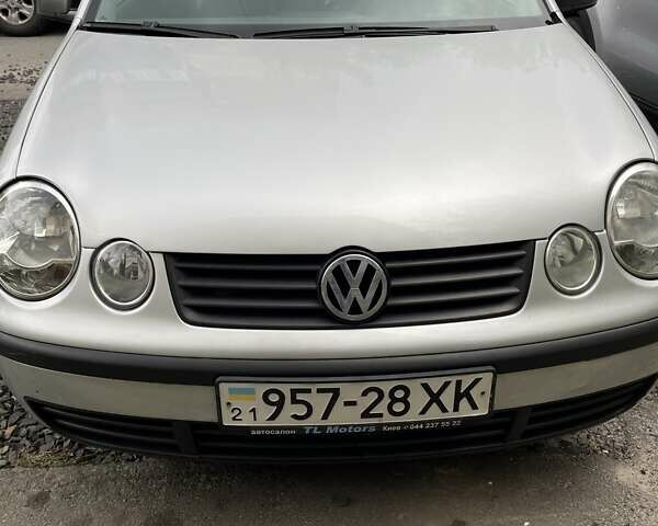 Серый Фольксваген Поло, объемом двигателя 1.4 л и пробегом 134 тыс. км за 3300 $, фото 1 на Automoto.ua