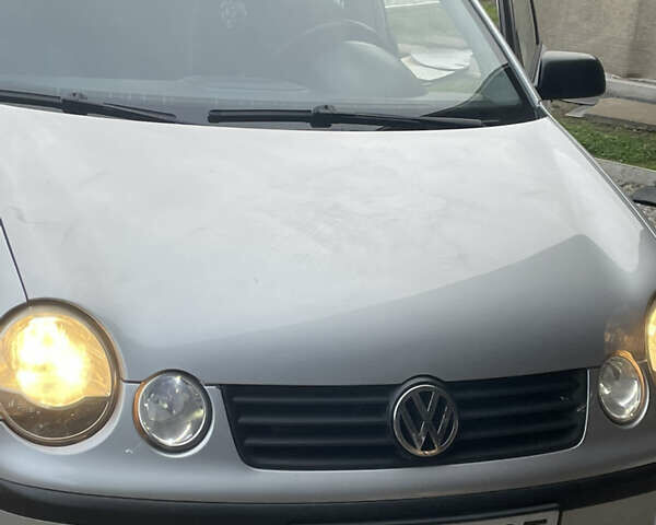 Сірий Фольксваген Поло, об'ємом двигуна 1.4 л та пробігом 255 тис. км за 2800 $, фото 1 на Automoto.ua