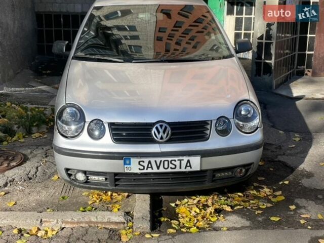 Серый Фольксваген Поло, объемом двигателя 1.39 л и пробегом 567 тыс. км за 1999 $, фото 1 на Automoto.ua