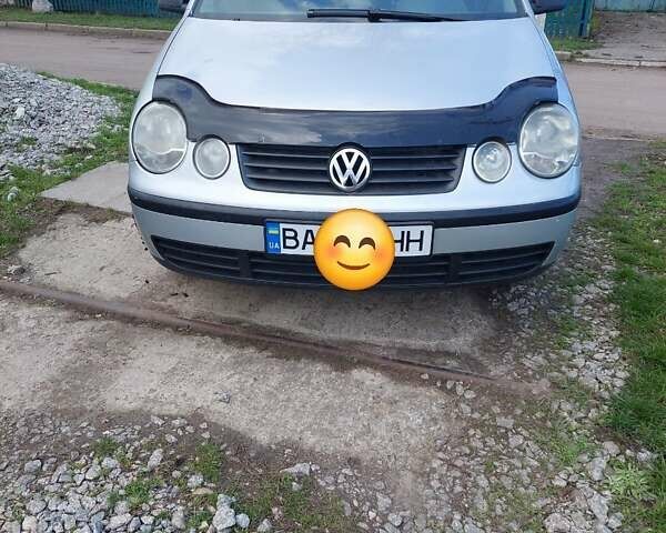 Серый Фольксваген Поло, объемом двигателя 1.4 л и пробегом 240 тыс. км за 4500 $, фото 1 на Automoto.ua