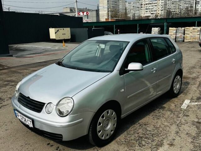 Сірий Фольксваген Поло, об'ємом двигуна 1.4 л та пробігом 296 тис. км за 3699 $, фото 1 на Automoto.ua