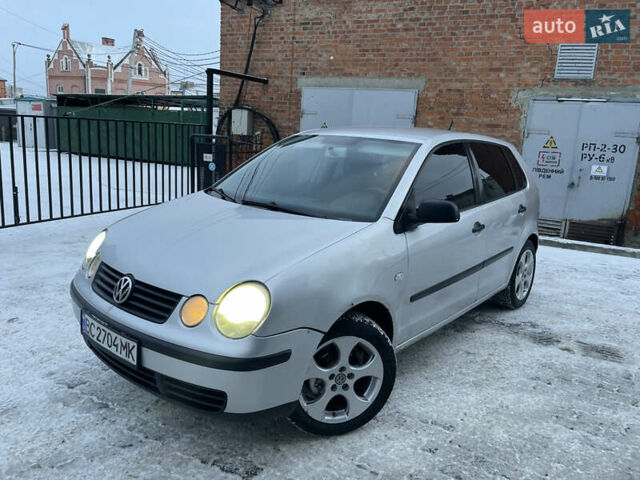 Серый Фольксваген Поло, объемом двигателя 1.39 л и пробегом 275 тыс. км за 3500 $, фото 1 на Automoto.ua