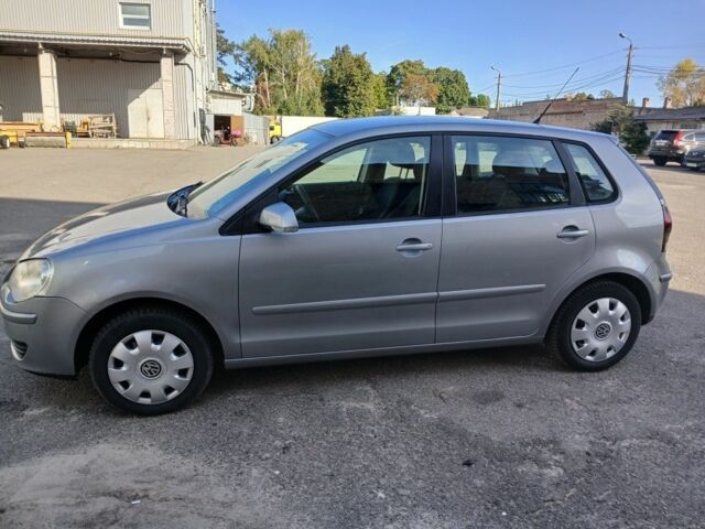 Серый Фольксваген Поло, объемом двигателя 0 л и пробегом 180 тыс. км за 4600 $, фото 1 на Automoto.ua