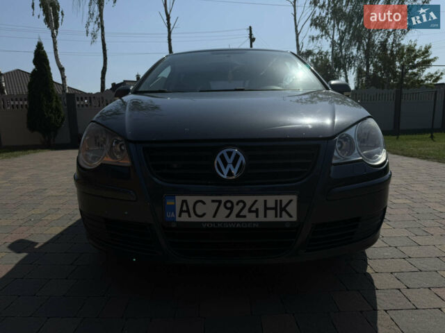 Сірий Фольксваген Поло, об'ємом двигуна 1.4 л та пробігом 310 тис. км за 4300 $, фото 1 на Automoto.ua