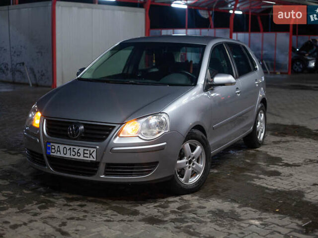 Сірий Фольксваген Поло, об'ємом двигуна 1.4 л та пробігом 183 тис. км за 5200 $, фото 1 на Automoto.ua