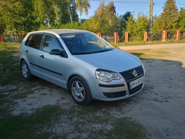 Серый Фольксваген Поло, объемом двигателя 1.2 л и пробегом 340 тыс. км за 4500 $, фото 1 на Automoto.ua