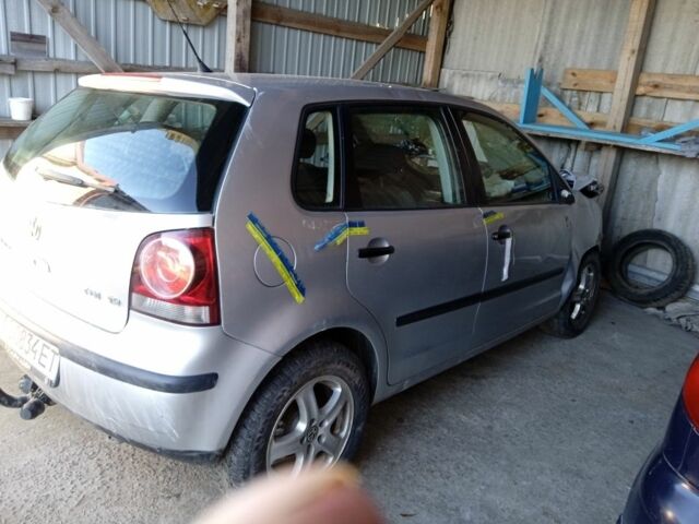 Сірий Фольксваген Поло, об'ємом двигуна 1.9 л та пробігом 250 тис. км за 750 $, фото 1 на Automoto.ua