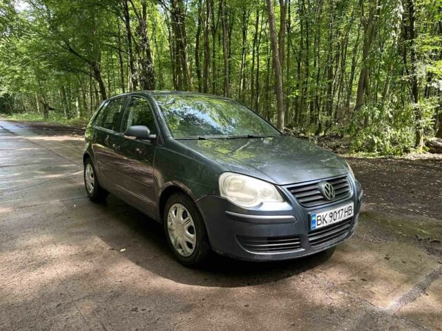 Сірий Фольксваген Поло, об'ємом двигуна 0 л та пробігом 280 тис. км за 2600 $, фото 1 на Automoto.ua