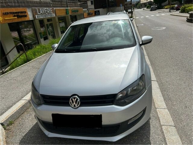 Серый Фольксваген Поло, объемом двигателя 1.4 л и пробегом 185 тыс. км за 5050 $, фото 1 на Automoto.ua