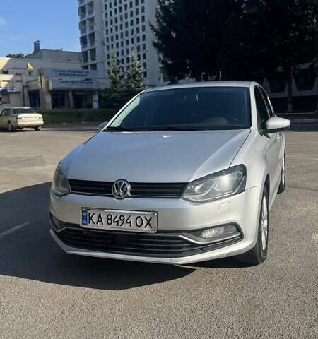 Серый Фольксваген Поло, объемом двигателя 1.42 л и пробегом 180 тыс. км за 9000 $, фото 1 на Automoto.ua