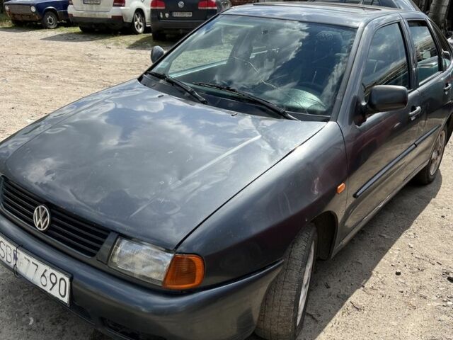 Серый Фольксваген Поло, объемом двигателя 0 л и пробегом 123 тыс. км за 1098 $, фото 1 на Automoto.ua