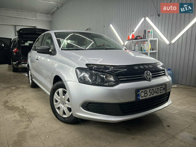 Серый Фольксваген Поло, объемом двигателя 1.6 л и пробегом 108 тыс. км за 6990 $, фото 1 на Automoto.ua