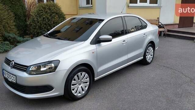 Сірий Фольксваген Поло, об'ємом двигуна 1.6 л та пробігом 175 тис. км за 7000 $, фото 1 на Automoto.ua