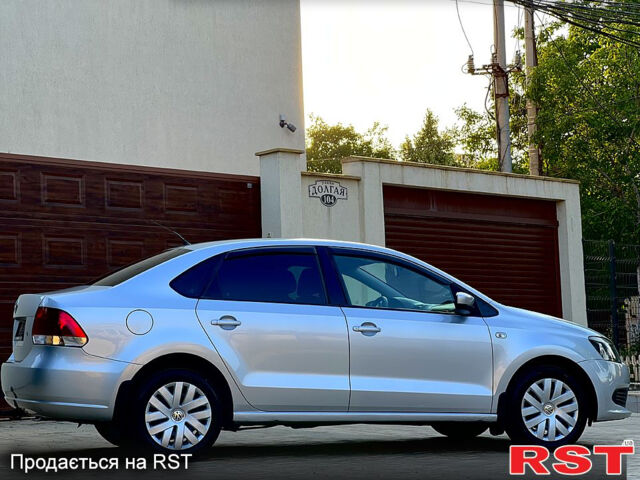 Серый Фольксваген Поло, объемом двигателя 1.6 л и пробегом 119 тыс. км за 7399 $, фото 1 на Automoto.ua