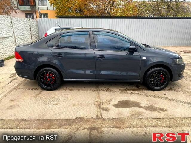 Сірий Фольксваген Поло, об'ємом двигуна 1.6 л та пробігом 227 тис. км за 5100 $, фото 1 на Automoto.ua