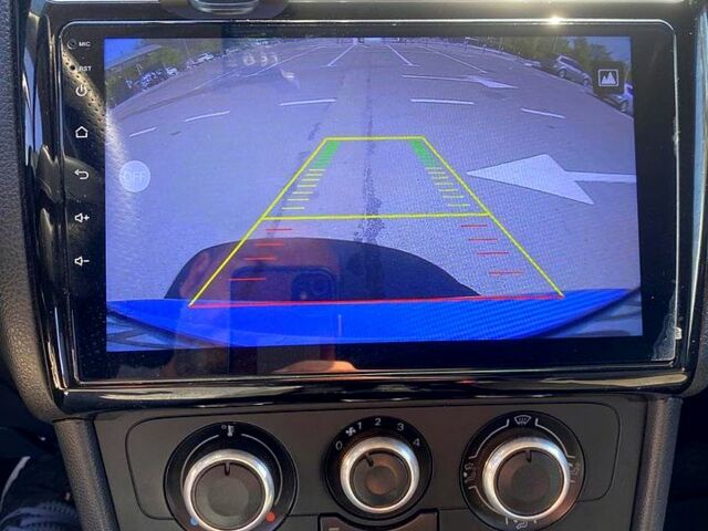 Серый Фольксваген Поло, объемом двигателя 1.6 л и пробегом 185 тыс. км за 6600 $, фото 1 на Automoto.ua