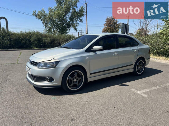 Сірий Фольксваген Поло, об'ємом двигуна 1.6 л та пробігом 154 тис. км за 5700 $, фото 1 на Automoto.ua