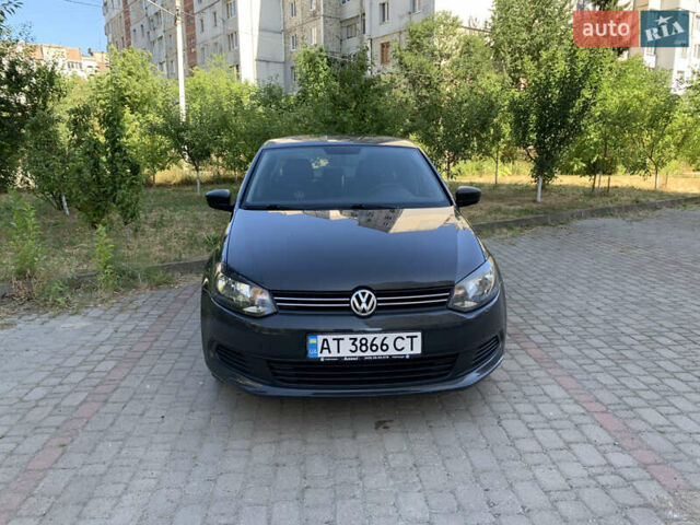 Серый Фольксваген Поло, объемом двигателя 1.6 л и пробегом 161 тыс. км за 6500 $, фото 1 на Automoto.ua
