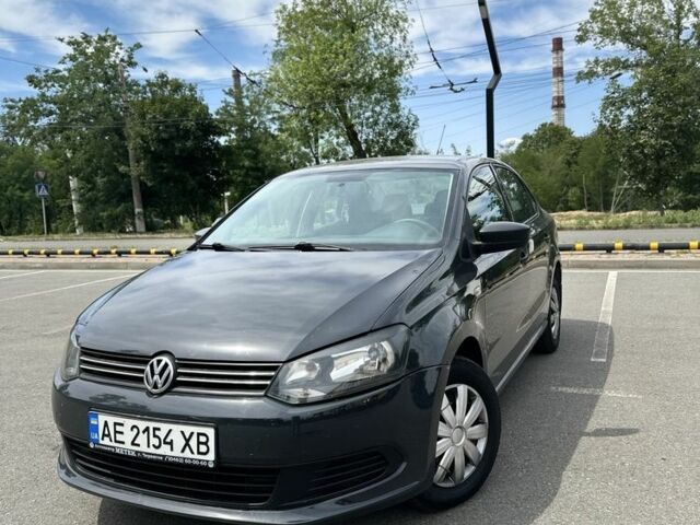 Сірий Фольксваген Поло, об'ємом двигуна 1.6 л та пробігом 248 тис. км за 4999 $, фото 1 на Automoto.ua