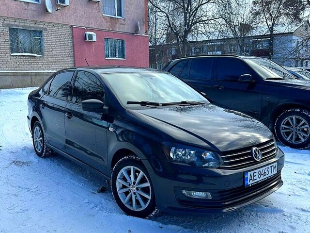 Сірий Фольксваген Поло, об'ємом двигуна 1.6 л та пробігом 120 тис. км за 7800 $, фото 1 на Automoto.ua