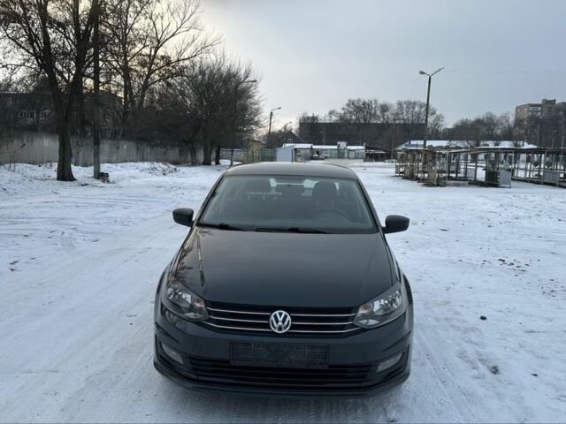 Серый Фольксваген Поло, объемом двигателя 1.6 л и пробегом 73 тыс. км за 8800 $, фото 1 на Automoto.ua