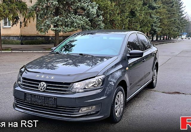 Сірий Фольксваген Поло, об'ємом двигуна 1.6 л та пробігом 83 тис. км за 8900 $, фото 1 на Automoto.ua