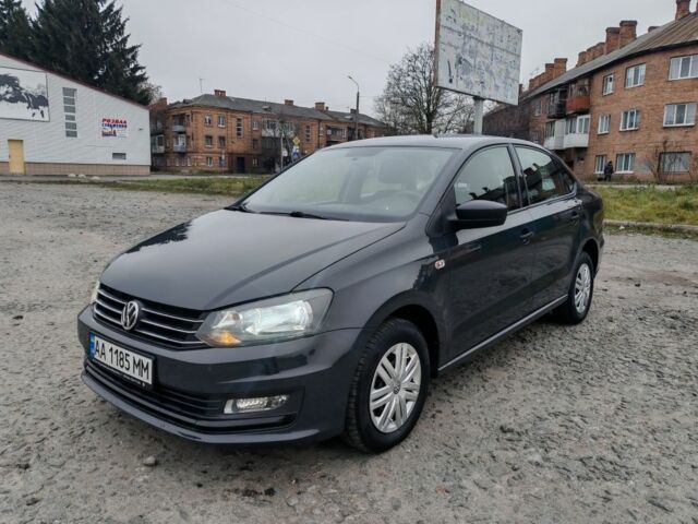 Сірий Фольксваген Поло, об'ємом двигуна 1.6 л та пробігом 143 тис. км за 8900 $, фото 1 на Automoto.ua