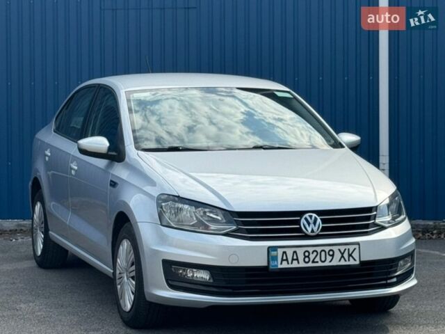Сірий Фольксваген Поло, об'ємом двигуна 1.39 л та пробігом 137 тис. км за 10300 $, фото 1 на Automoto.ua