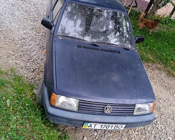 Синій Фольксваген Поло, об'ємом двигуна 1.4 л та пробігом 300 тис. км за 800 $, фото 1 на Automoto.ua