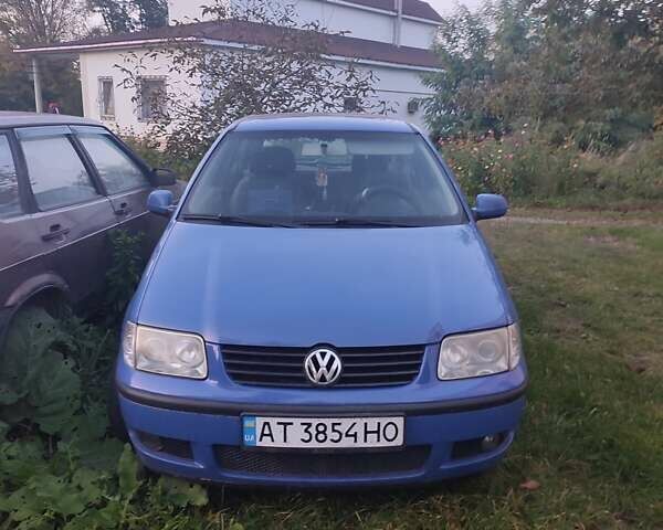 Синій Фольксваген Поло, об'ємом двигуна 1 л та пробігом 252 тис. км за 2400 $, фото 1 на Automoto.ua
