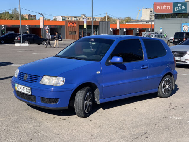Синій Фольксваген Поло, об'ємом двигуна 1 л та пробігом 100 тис. км за 3000 $, фото 1 на Automoto.ua