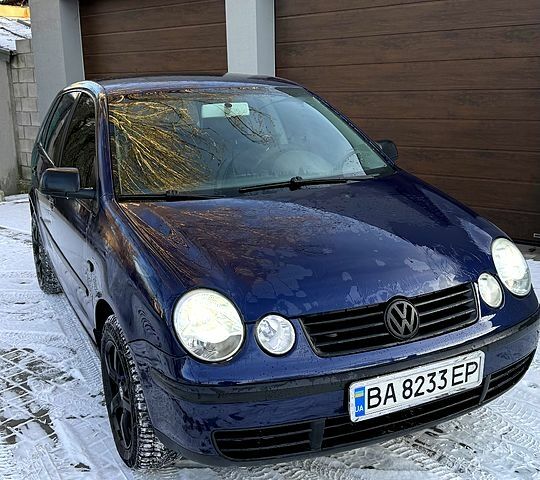 Синій Фольксваген Поло, об'ємом двигуна 1.4 л та пробігом 1600 тис. км за 4400 $, фото 1 на Automoto.ua