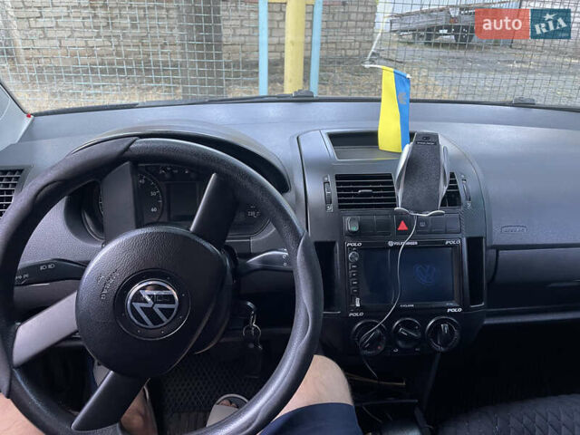 Синий Фольксваген Поло, объемом двигателя 1.4 л и пробегом 150 тыс. км за 4199 $, фото 1 на Automoto.ua