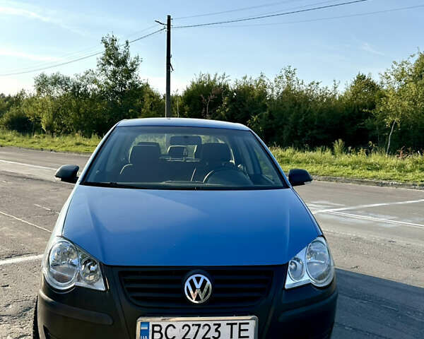 Синий Фольксваген Поло, объемом двигателя 1.2 л и пробегом 265 тыс. км за 3650 $, фото 1 на Automoto.ua