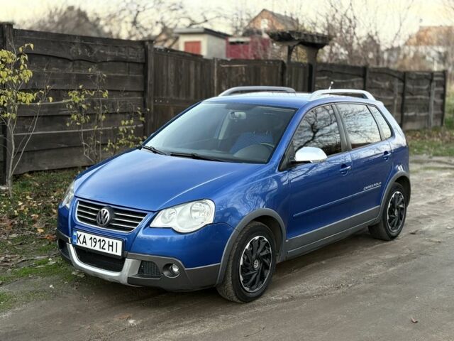 Синий Фольксваген Поло, объемом двигателя 1.9 л и пробегом 203 тыс. км за 4850 $, фото 1 на Automoto.ua