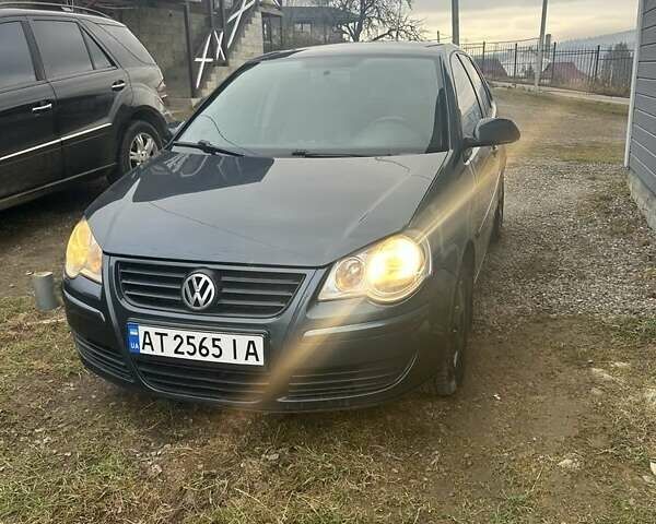 Синій Фольксваген Поло, об'ємом двигуна 1.4 л та пробігом 281 тис. км за 4200 $, фото 1 на Automoto.ua