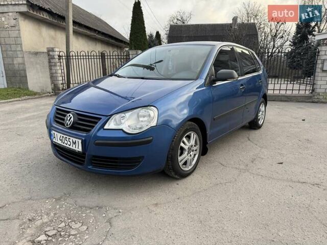 Синий Фольксваген Поло, объемом двигателя 1.39 л и пробегом 237 тыс. км за 4150 $, фото 1 на Automoto.ua