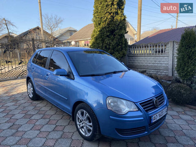 Синий Фольксваген Поло, объемом двигателя 1.39 л и пробегом 183 тыс. км за 5000 $, фото 1 на Automoto.ua