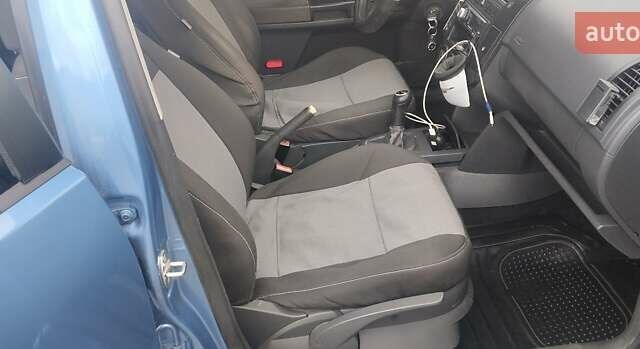 Синій Фольксваген Поло, об'ємом двигуна 1.4 л та пробігом 340 тис. км за 3300 $, фото 1 на Automoto.ua