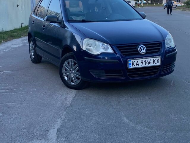 Синий Фольксваген Поло, объемом двигателя 1.4 л и пробегом 222 тыс. км за 5300 $, фото 1 на Automoto.ua