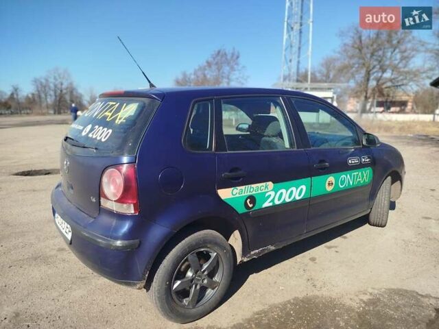 Синій Фольксваген Поло, об'ємом двигуна 1.4 л та пробігом 422 тис. км за 4300 $, фото 1 на Automoto.ua