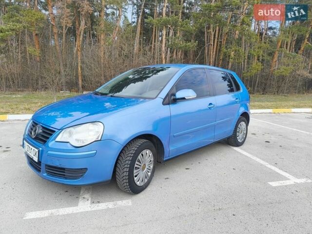 Синій Фольксваген Поло, об'ємом двигуна 1.39 л та пробігом 190 тис. км за 5800 $, фото 1 на Automoto.ua