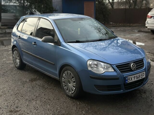 Синий Фольксваген Поло, объемом двигателя 1.4 л и пробегом 258 тыс. км за 5300 $, фото 1 на Automoto.ua