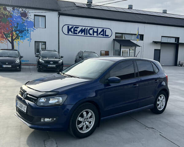 Синий Фольксваген Поло, объемом двигателя 1.2 л и пробегом 324 тыс. км за 5100 $, фото 1 на Automoto.ua